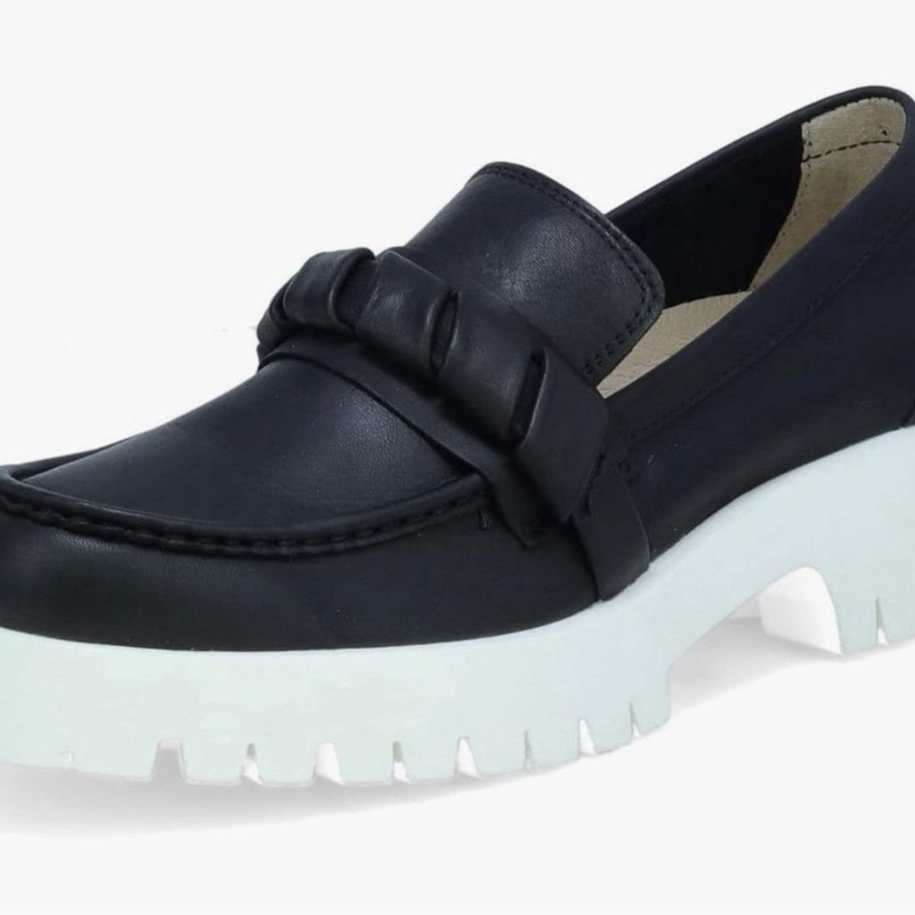 Miz Mooz Black Leather Lug Sole Loafers With White Platform